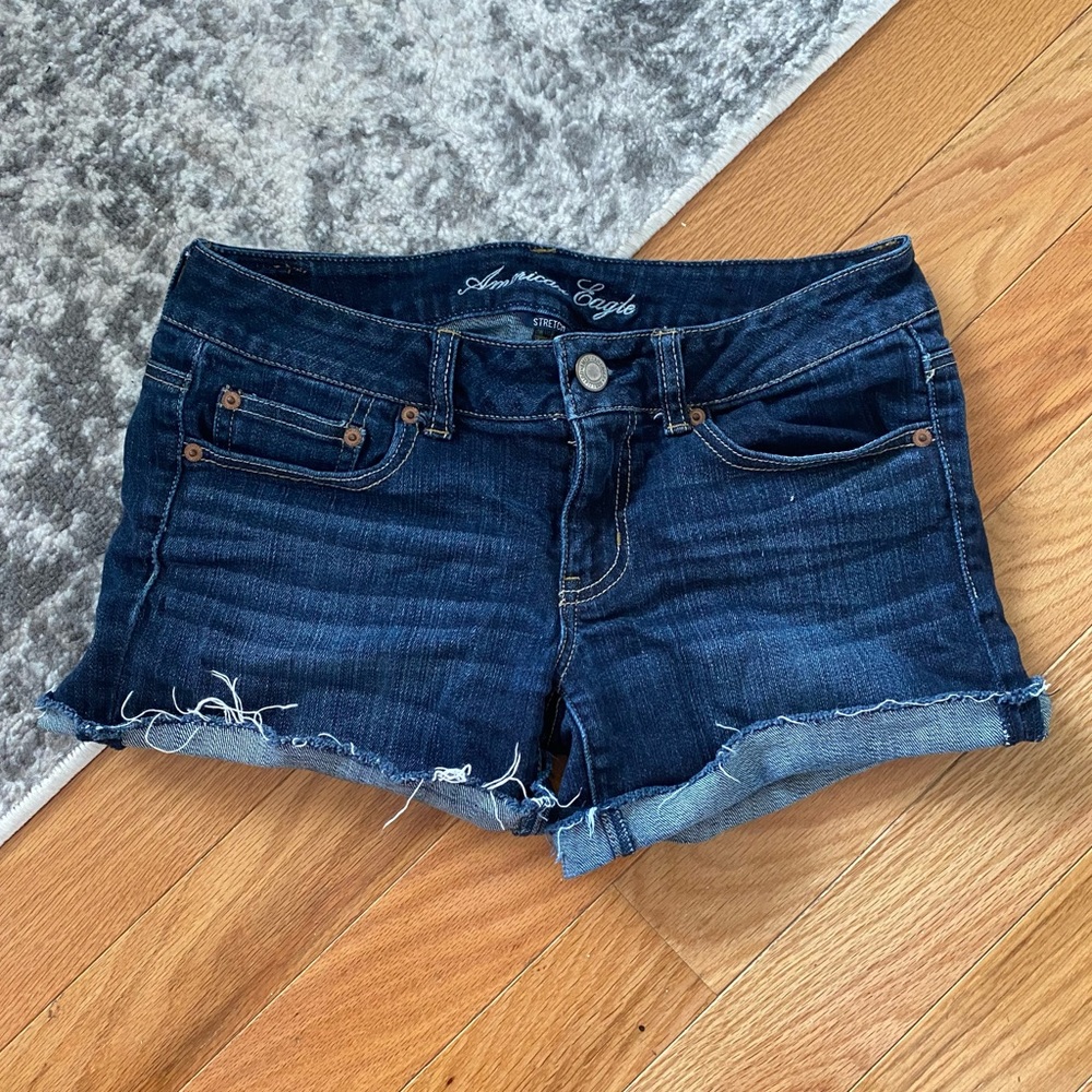 American Eagle Low Rise Short Jean Shorts